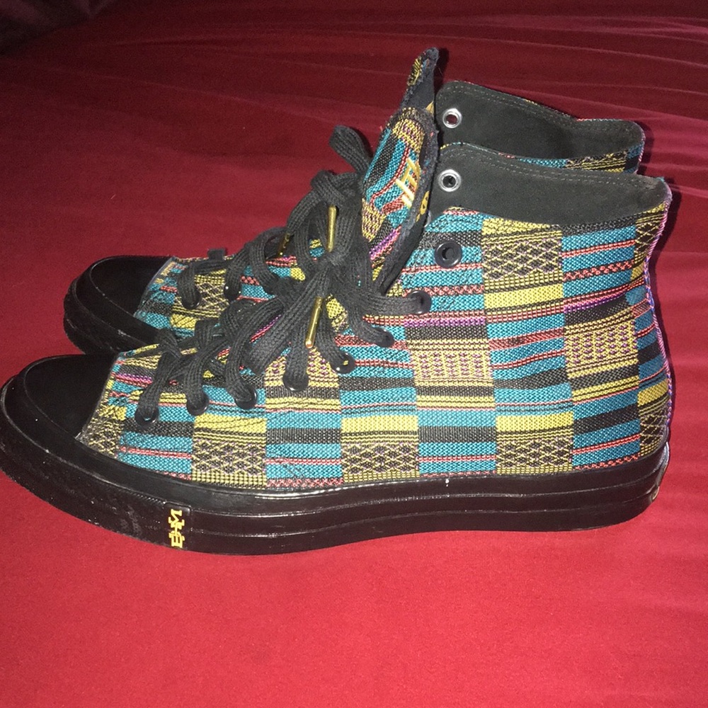 Converse - Picture 3 of 6